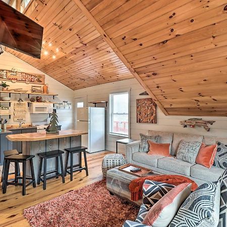 Cheery Pet-Friendly Studio With Shared Fire Pit ماونتن فيو المظهر الخارجي الصورة