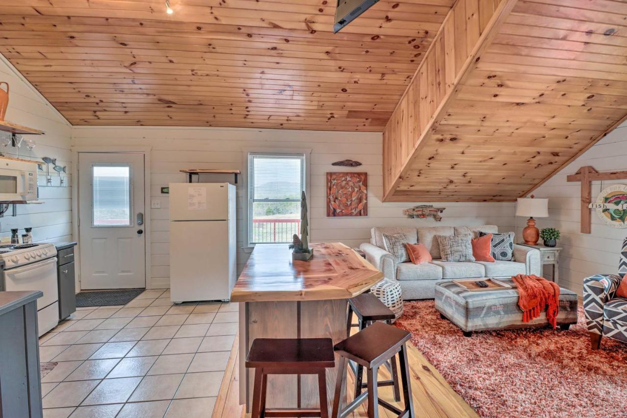 Cheery Pet-Friendly Studio With Shared Fire Pit ماونتن فيو المظهر الخارجي الصورة