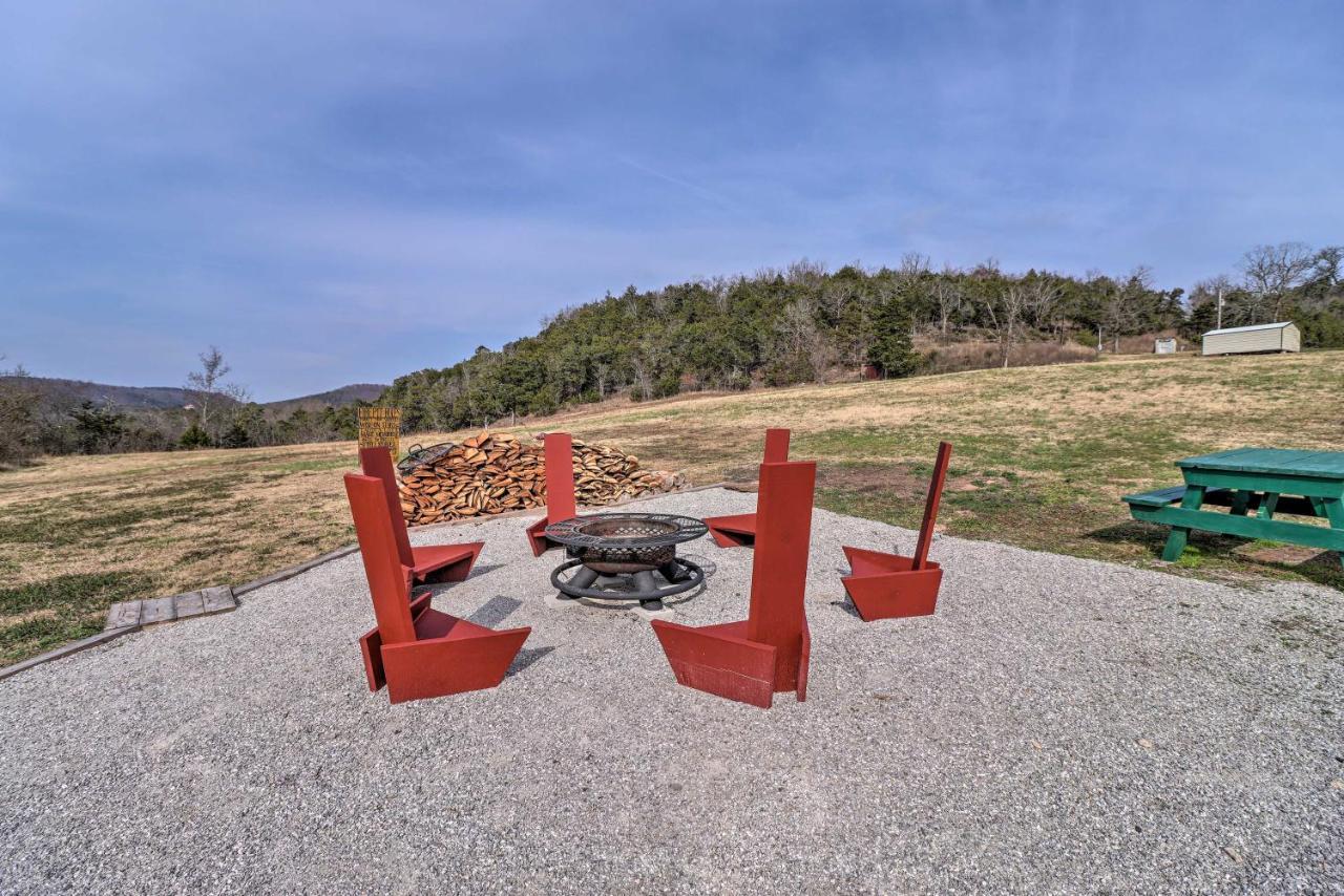 Cheery Pet-Friendly Studio With Shared Fire Pit ماونتن فيو المظهر الخارجي الصورة